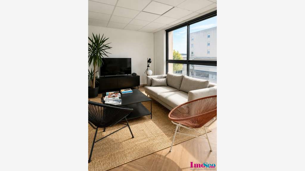 Bureaux 283m² R+3 à Louer proche aéroport Mérignac