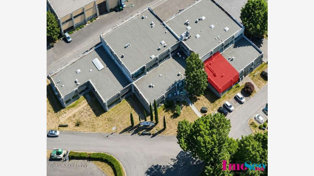 Bureaux 290m² RDC à louer à Mérignac sortie 11 A63