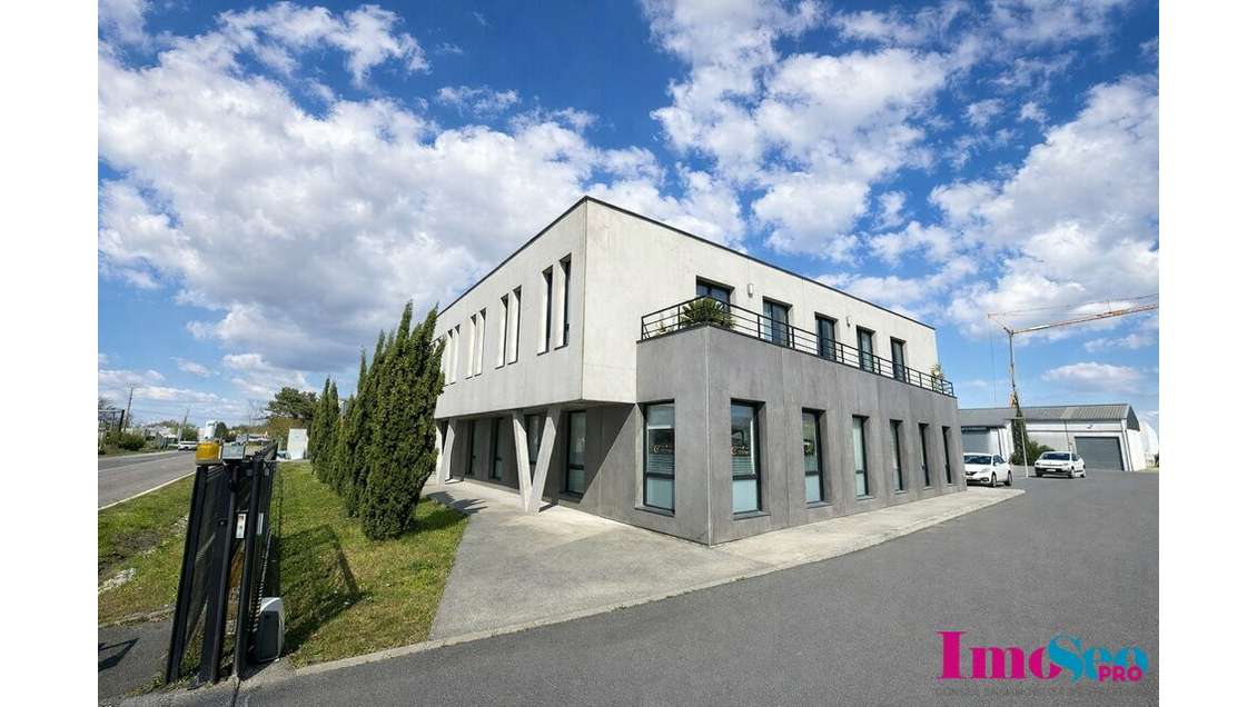 Bureaux 120m² à louer Mérignac ZI du Phare