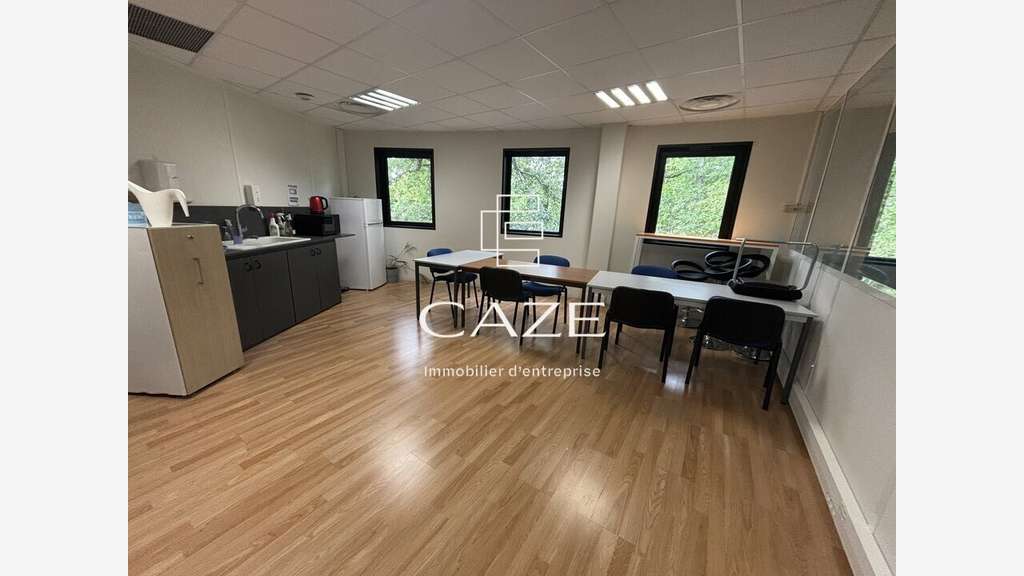 BUREAUX A LOUER - MERIGNAC