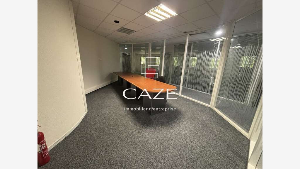 BUREAUX A LOUER - MERIGNAC