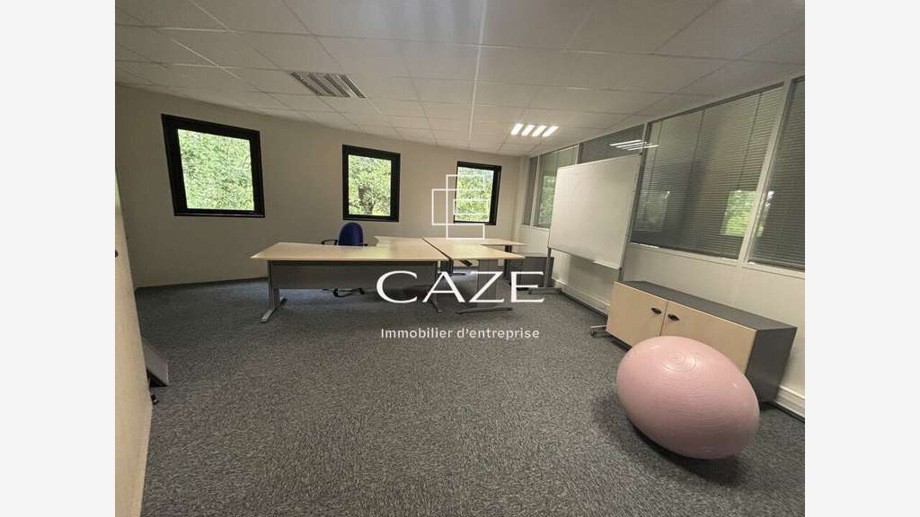BUREAUX A LOUER - MERIGNAC
