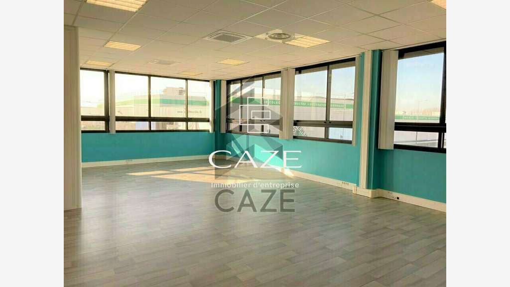 Bureau 179m² R+1 à louer Mérignac proche tramway