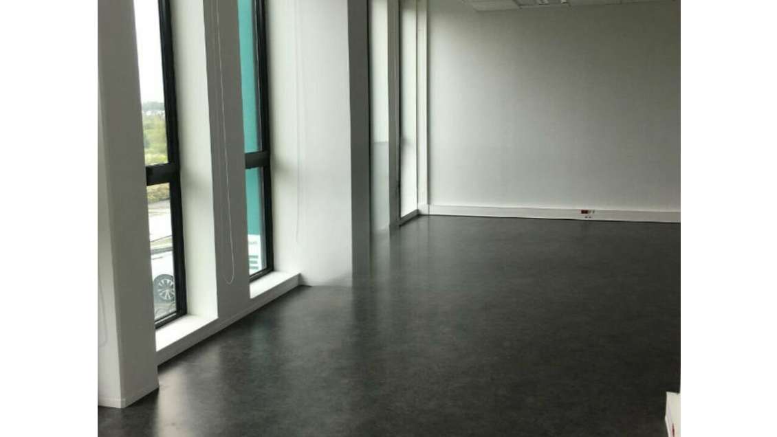 Bureaux à louer de 55m² à Meroux-Moval (90)