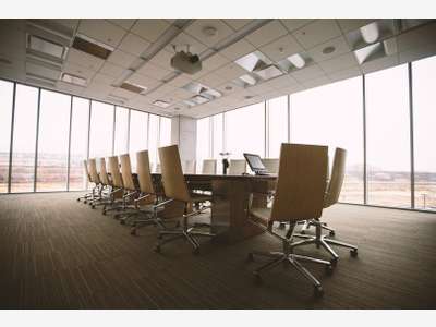 Location bureaux de 14m² à Mery