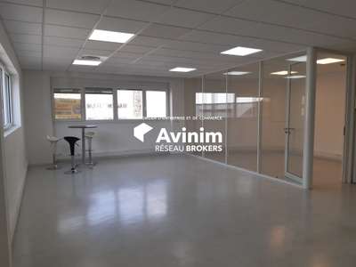 Bureaux 109m² à louer à Méry Savoie Hexapole