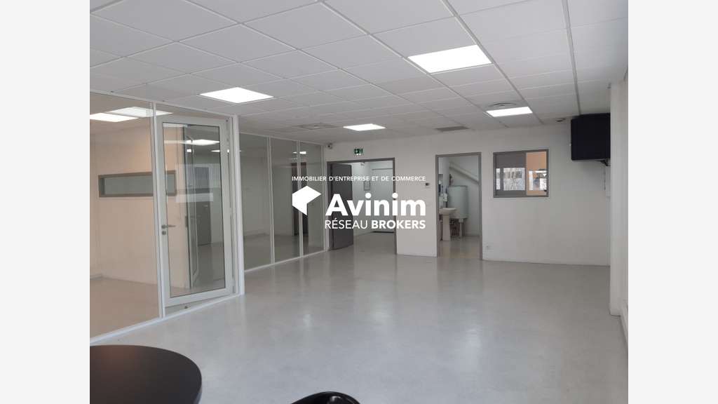 Bureaux 109m² à louer à Méry Savoie Hexapole