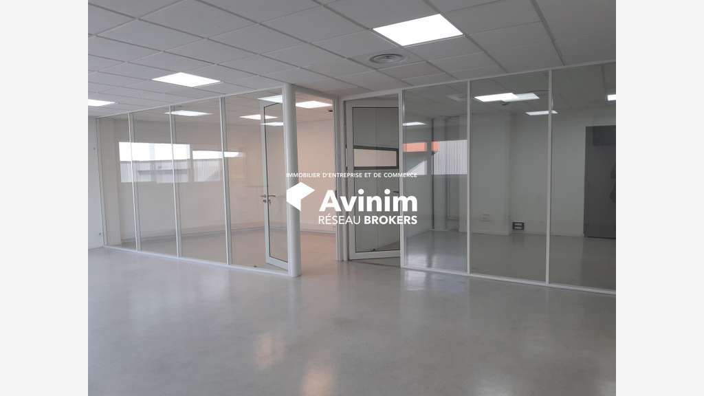 Bureaux 109m² à louer à Méry Savoie Hexapole