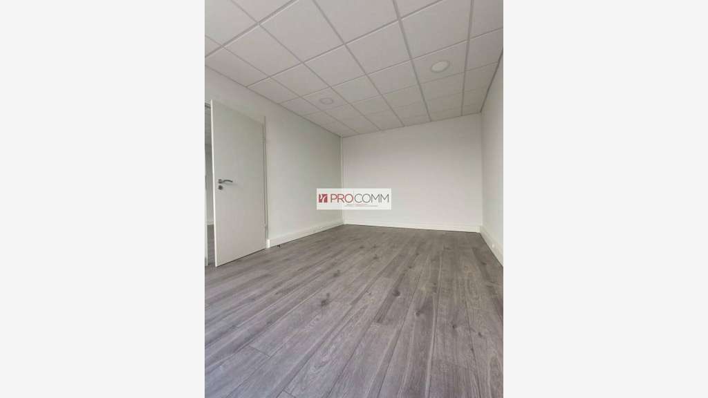 Bureaux 51m² en parfait état à louer à Metz centre