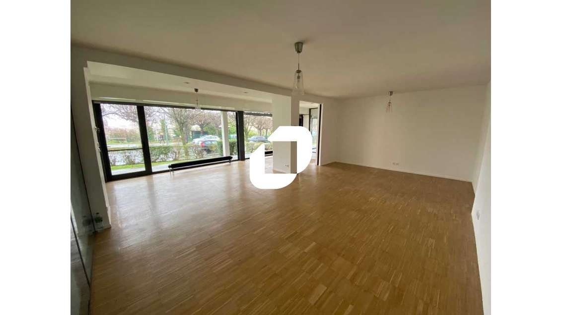 A louer Bureaux 344m² Meudon