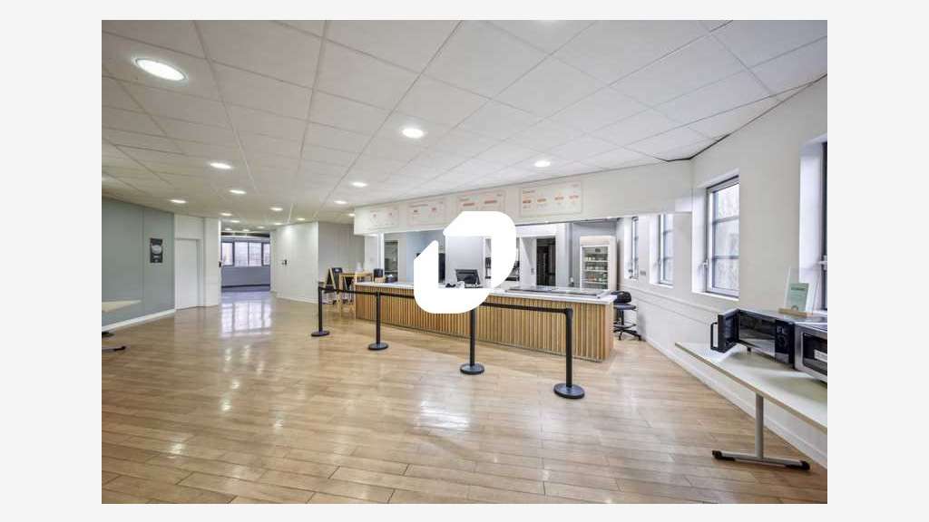 A louer Bureaux 86m² Meudon la foret