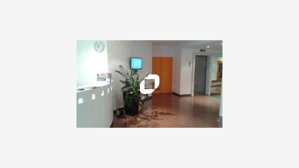 A louer Bureaux 213m² Meudon la foret