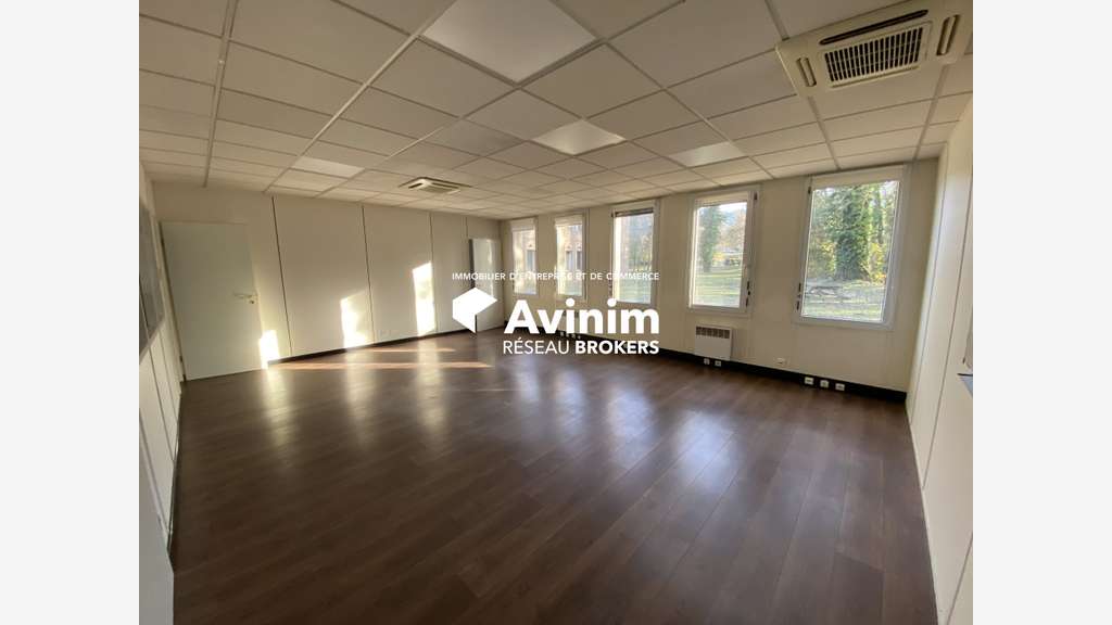 A louer bureaux de 580m² à Meylan Innovallée