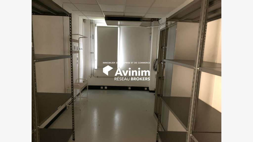 A louer bureaux de 360m² à Meylan Innovallée