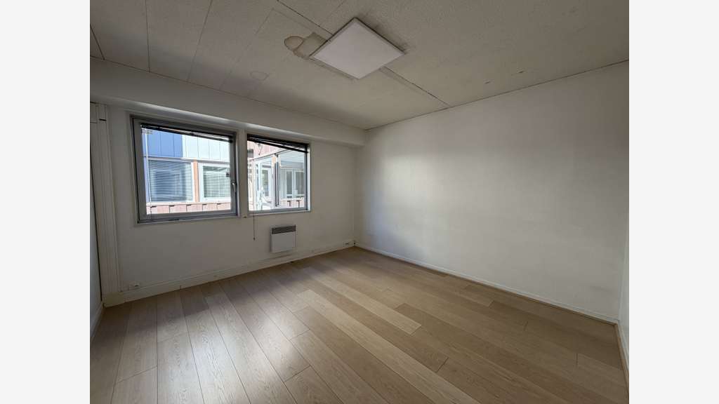 A louer bureaux 105m² boulevard des alpes à Meylan