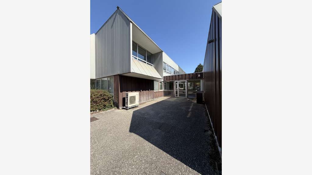 A louer bureaux 105m² boulevard des alpes à Meylan