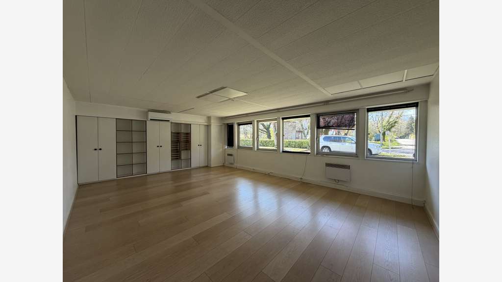 A louer bureaux 105m² boulevard des alpes à Meylan