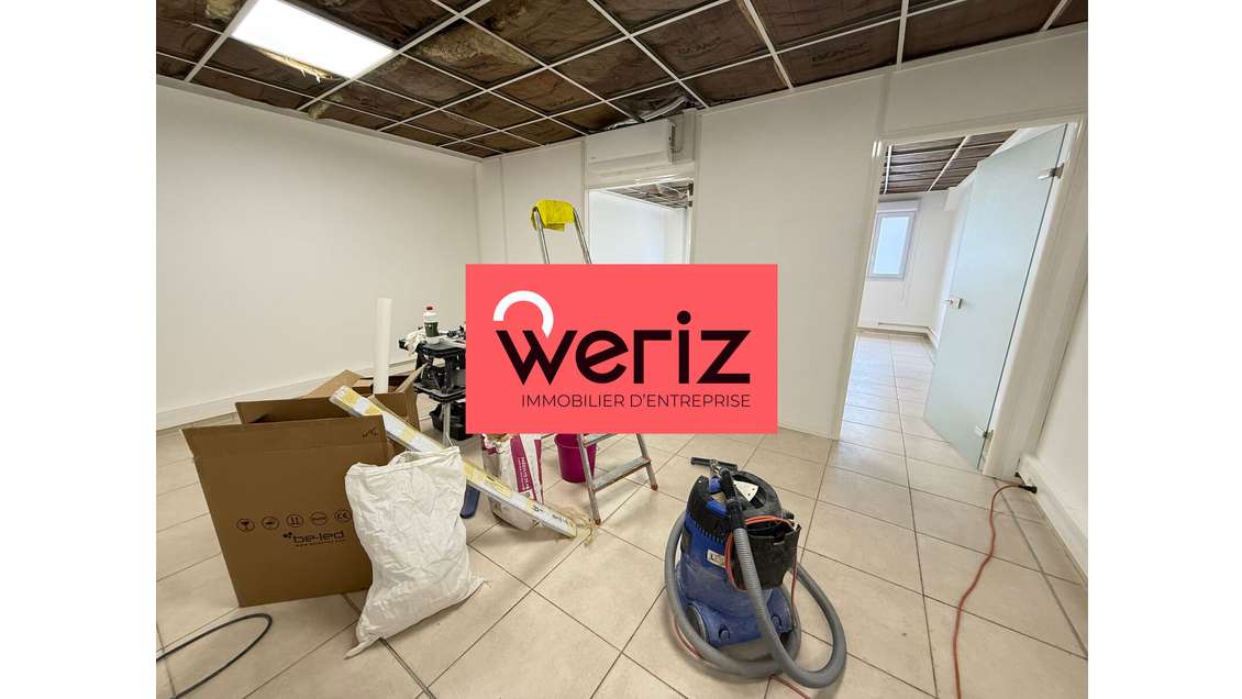 Bureaux rénovés 102m² R+1 à louer Meyreuil