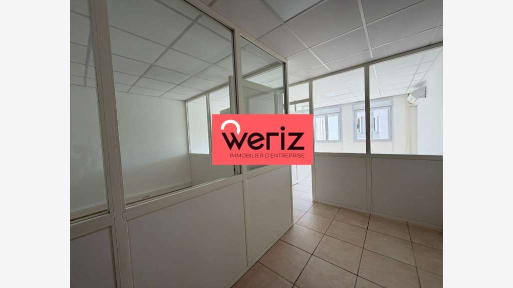 Bureaux rénovés à louer Meyreuil