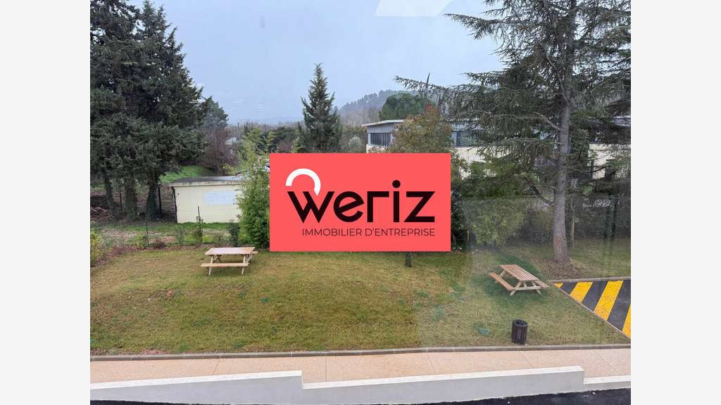 A louer bureaux neufs 50 à 400m² à Meyreuil