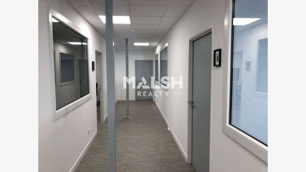 A louer bureaux de 37m² en RDC à Meyzieu
