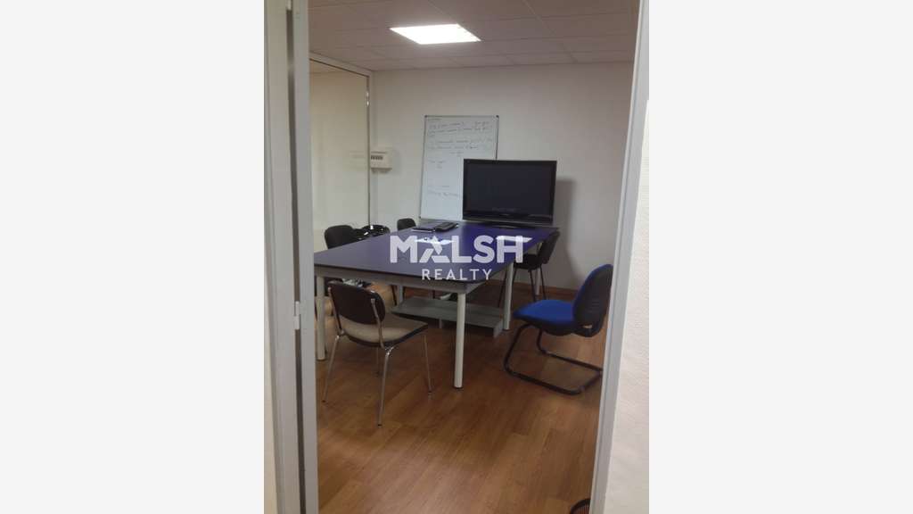 A louer bureaux de 37m² en RDC à Meyzieu