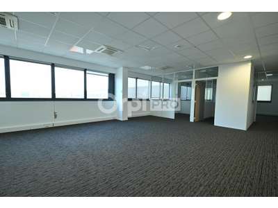 Location Bureaux à Meyzieu