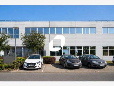 A louer Bureaux 117m² Mitry mory