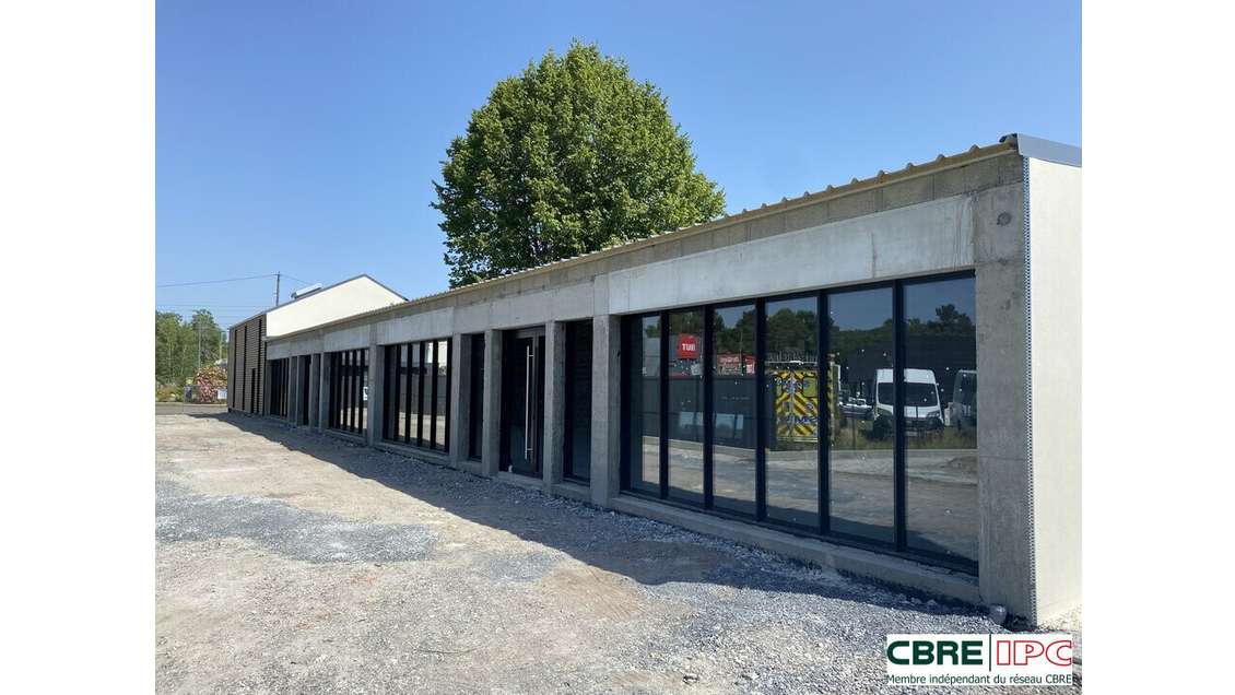 A louer bureaux 114m² axe passant à Mont-de-Marsan