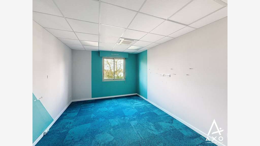 Bureau 97m² R+1 en centre ville de Mont de Marsan