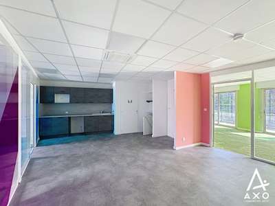 Bureau 97m² R+1 en centre ville de Mont de Marsan