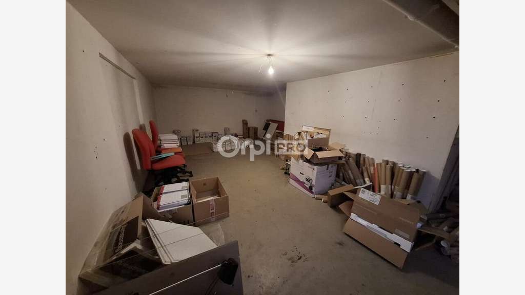 A louer local 100m² en RDC Mont-de-Marsan empl N°1