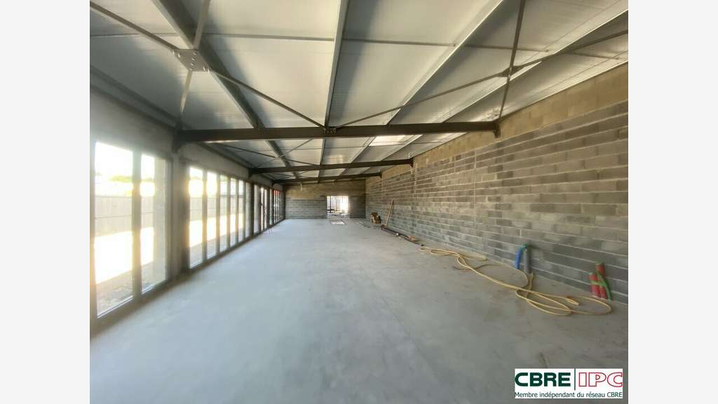 Location local  neuf 228m² à Mont de Marsan