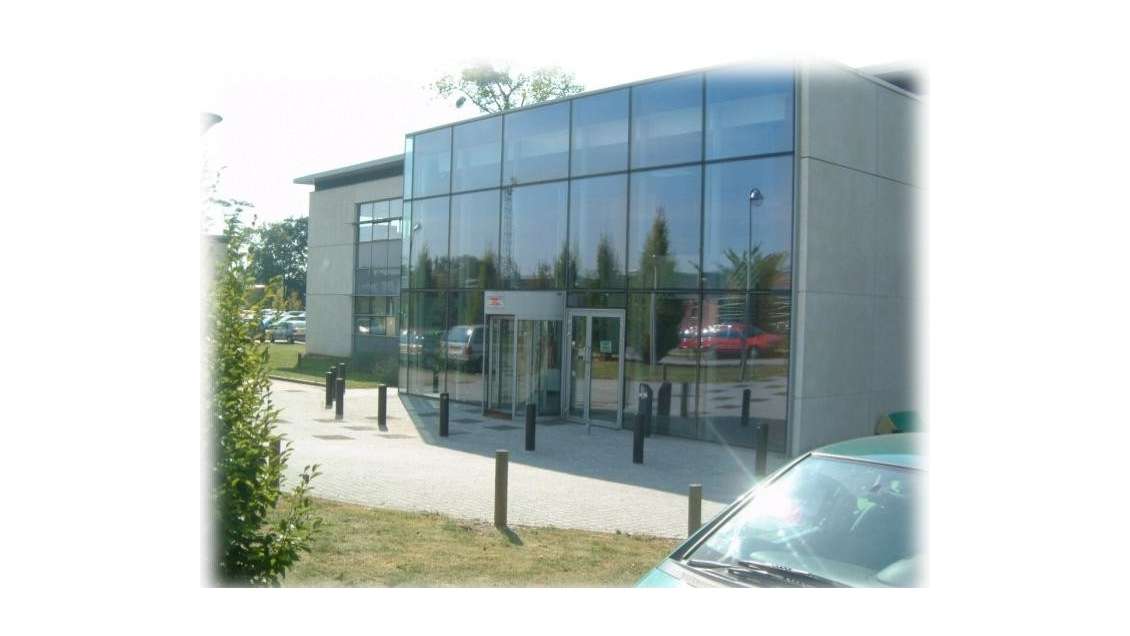 À louer bureaux 3418m² à Mont-Saint-Aignan 