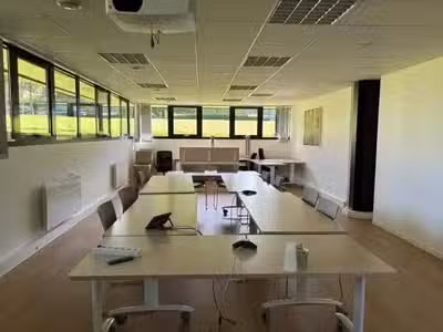 À louer bureaux 847m² R+1 à Mont-Saint-Aignan 