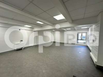 Bureau neuf de 58m² à louer en RDC à Montauban