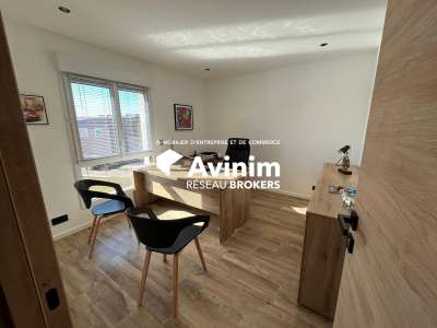 A louer bureau 16m² sur la RD562 à Montauroux