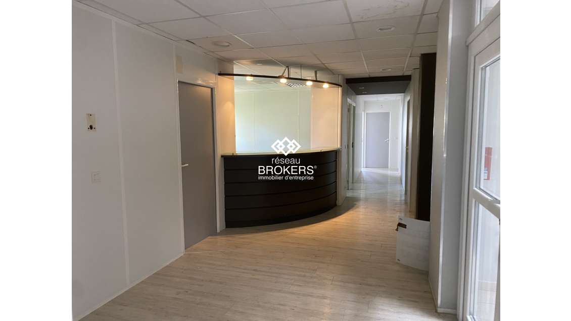 A louer bureaux 273m² à Montbonnot Inovallée