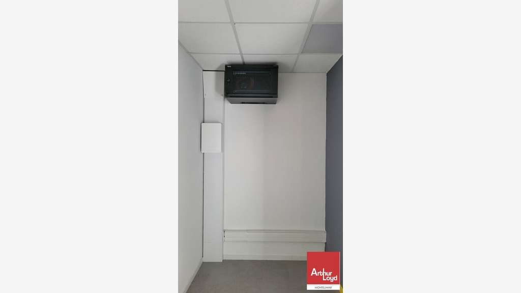 Bureaux 118m² à louer à Montélimar Zone du Meyrol