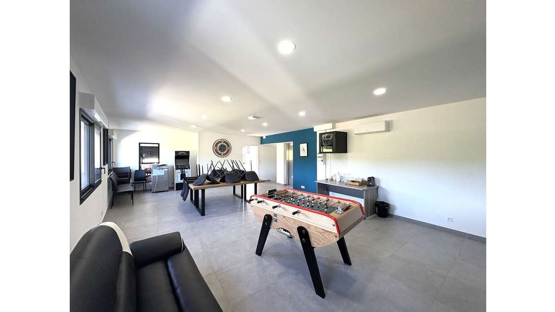 A louer bureaux neufs 130m² R+1 Top prestations