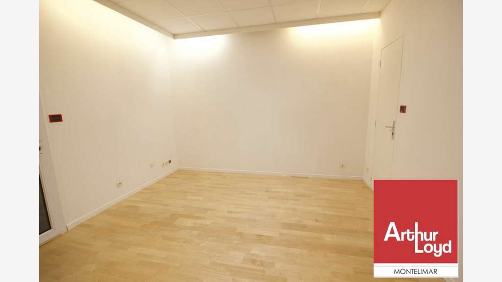 Bureaux modernes à louer proche centre Montélimar 