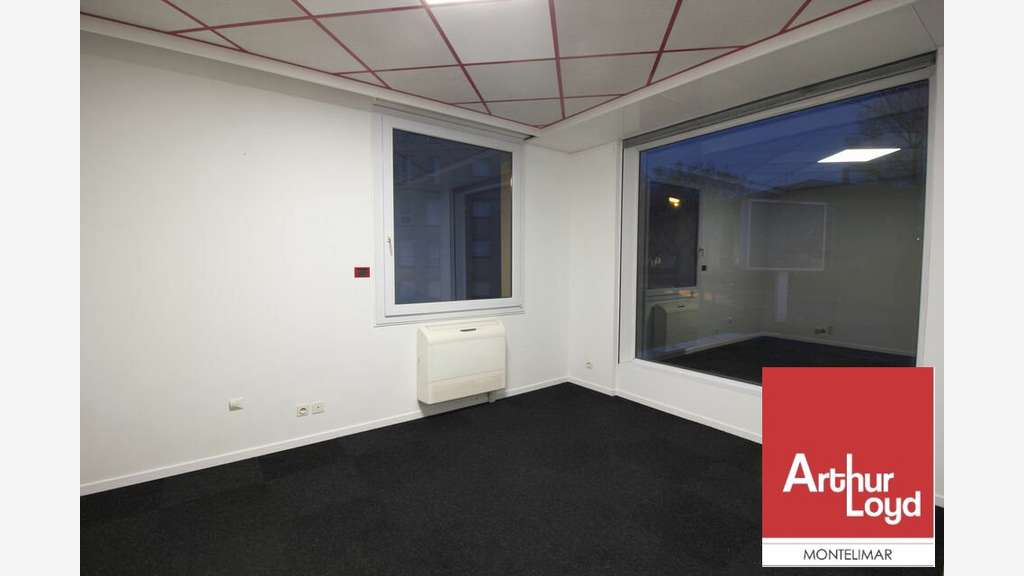Bureaux modernes à louer proche centre Montélimar 