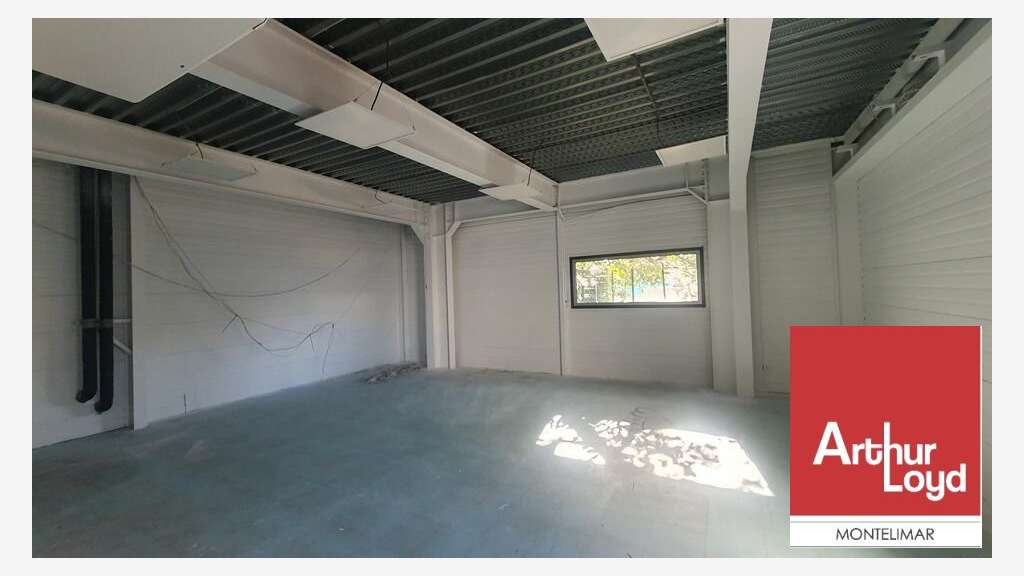 Bureaux de 200m² à louer à Montélimar Nord