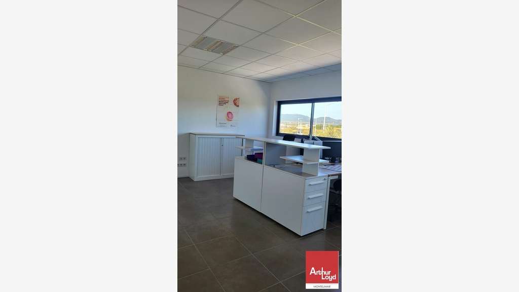 MONTELIMAR - BUREAUX à louer