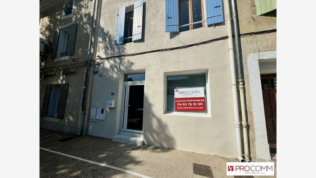 Bureaux de 35m² refaits à neuf à louer à Monteux