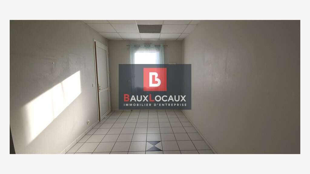 Bureaux local médical 35m² à louer à Monteux