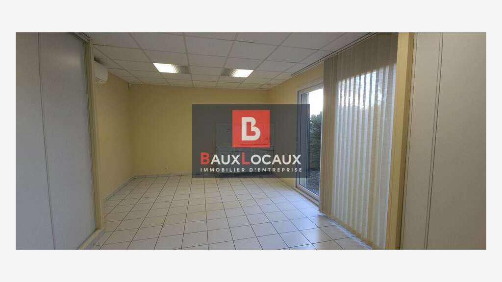 Bureaux local médical 35m² à louer à Monteux