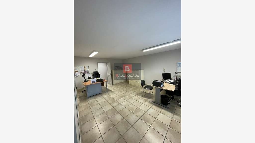 MONTEUX - BUREAUX à louer