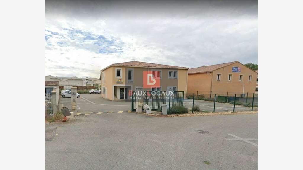 MONTEUX - BUREAUX à louer