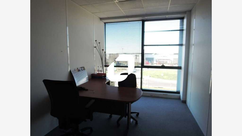A louer Bureaux 307m² Montevrain